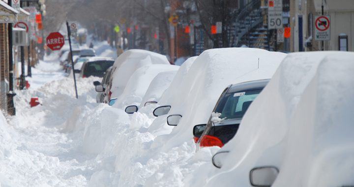 La Ville de Montréal déclenche sa quatrième opération de chargement complet de la neige de la saison 2021-2022
