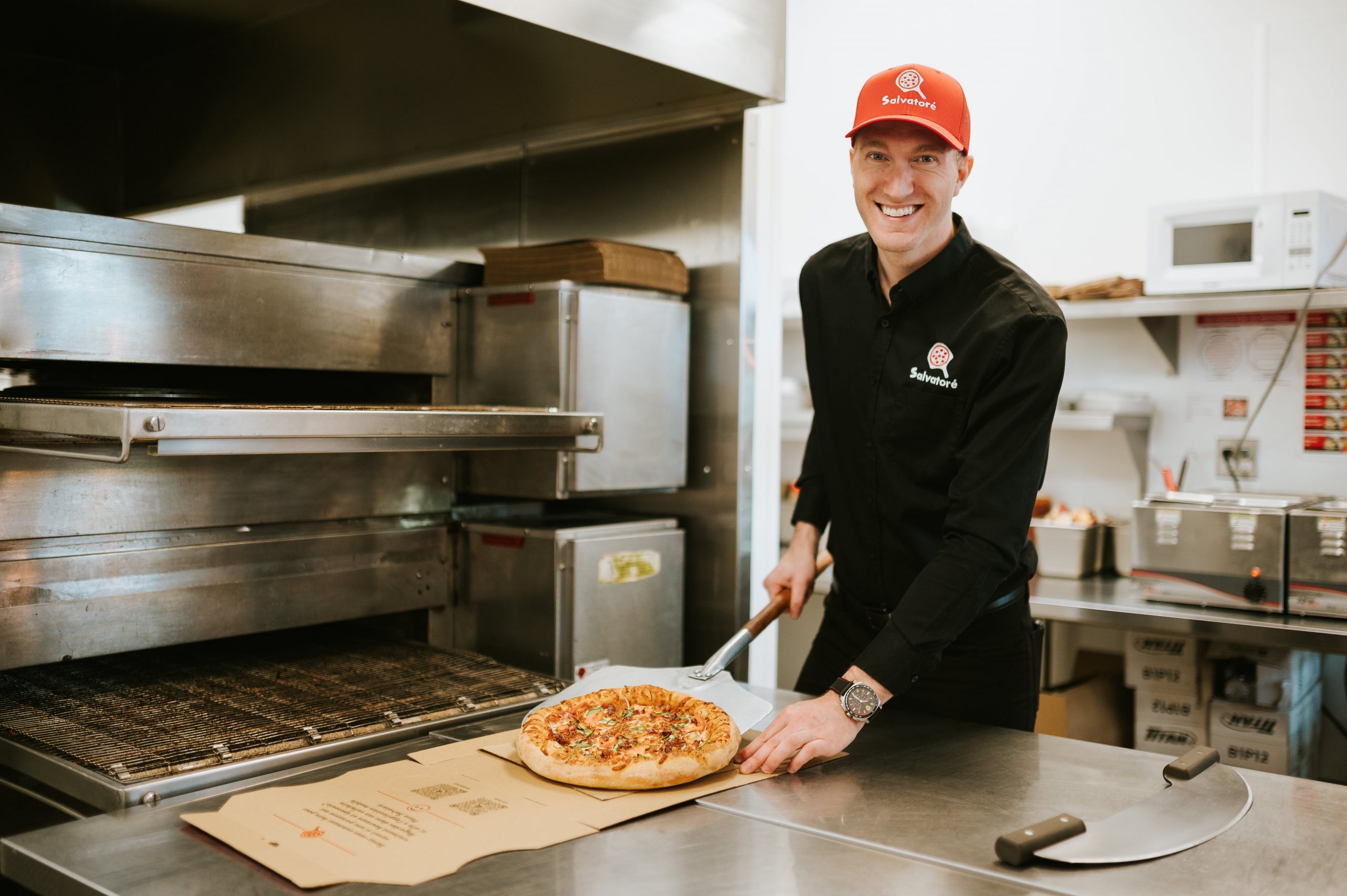 Pizza Salvatoré relève le défi du recrutement avec sa journée thématique d’embauche 1 CV = 1 pizza